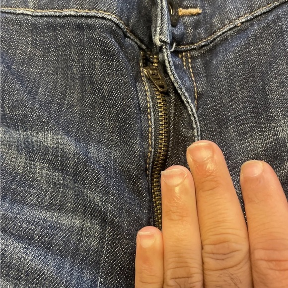 Chicos Platinum Jeans Womens Size 1 Reg Slim Tapered Mid Rise Denim Dark Blue - Picture 4 of 10